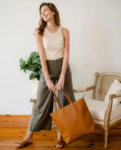 Load image into Gallery viewer, Uashmama Tosca Oversized Tote Bag - Vacchetta Mou