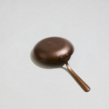 Load image into Gallery viewer, Smithey Ironware Company - Little Farmhouse Skillet