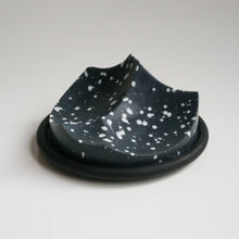 Load image into Gallery viewer, UME Studio - Erode Soap - Daily Detox