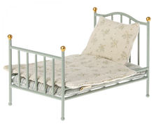 Load image into Gallery viewer, Maileg - Vintage Bed, Mouse - Mint