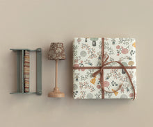 Load image into Gallery viewer, Maileg Gift Wrap - Mouse Party