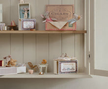 Load image into Gallery viewer, Maileg - Baby Triplets in Box