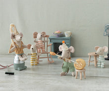 Load image into Gallery viewer, Maileg Clown Clothes in Suitcase, Little Brother Mouse