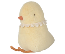 Load image into Gallery viewer, Maileg Easter Easter Egg with Chicken