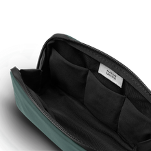 Load image into Gallery viewer, Native Union Paris - W.F.A Tech Organizer: Black