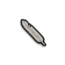 Load image into Gallery viewer, Macon & Lesquoy - Brooch - Small Silver Feather