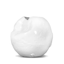 Load image into Gallery viewer, Montes Doggett + Ibolili Vase No. 411