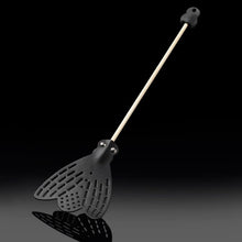 Load image into Gallery viewer, Essey Tarmo Likki Fly Swatter | Black