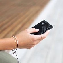 Load image into Gallery viewer, Native Union Paris - (Re)Classic Card Holder: Slate Green