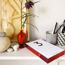 Load image into Gallery viewer, Wms&Co. Daily Calendar Pad: Silver
