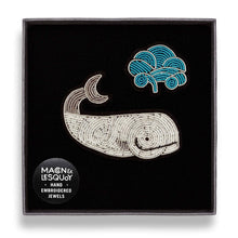 Load image into Gallery viewer, Macon & Lesquoy - Brooch - Moby Dick