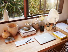 Load image into Gallery viewer, Wms&Co. Daily Calendar Pad: Blush