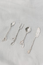 Load image into Gallery viewer, CÂPÂ Medium Leaf Spoon - Silver