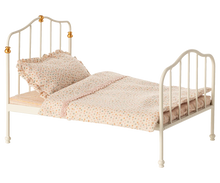 Load image into Gallery viewer, Maileg - Vintage Bed, Mouse | Off White