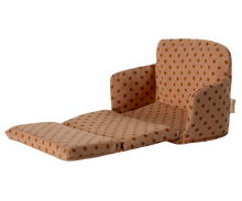 Load image into Gallery viewer, Maileg Sofa Bed, Mouse - Dots