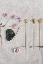 Load image into Gallery viewer, CÂPÂ Horse Skewer