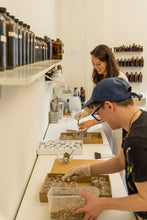 Load image into Gallery viewer, Madison + Green: Aromatherapy Inhaler - Feelin' Anxious