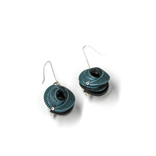 Load image into Gallery viewer, Oropopo Barnacle Bebe Earrings | Mica