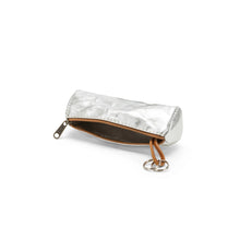 Load image into Gallery viewer, Uashmama Key Holder - Silver