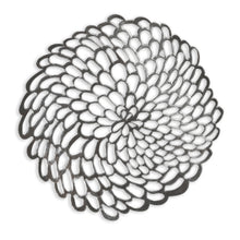 Load image into Gallery viewer, Uashmama Lacemat - Silver