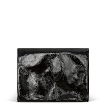 Load image into Gallery viewer, Uashmama Maru Clutch - Medium | Glossy Black