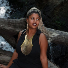 Load image into Gallery viewer, Oropopo Flared Breastplate Necklace | Silver