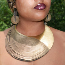 Load image into Gallery viewer, Oropopo Whorl Collar Necklace | Gold