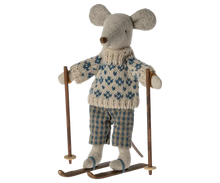 Load image into Gallery viewer, Maileg - Winter Mouse with Ski Set - Dad