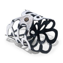 Load image into Gallery viewer, Uashmama Lacemat Napkin Ring | Silver