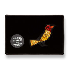 Load image into Gallery viewer, Macon & Lesquoy - Brooch - Rouge Tête