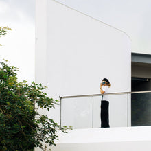 Load image into Gallery viewer, Native Union Paris - City Sling: Black