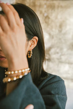 Load image into Gallery viewer, Abacus Row Jiu Jiu Hoop Earrings