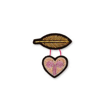 Load image into Gallery viewer, Macon & Lesquoy - Brooch - Light Heart