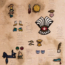 Load image into Gallery viewer, Macon & Lesquoy - Brooch - Felouque