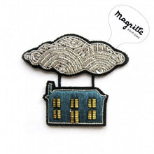 Load image into Gallery viewer, Macon & Lesquoy - Brooch - Flying House