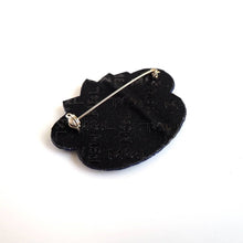 Load image into Gallery viewer, Macon & Lesquoy - Brooch - Nymphéa