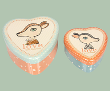 Load image into Gallery viewer, Maileg Love Tin Hearts Set - Bambi