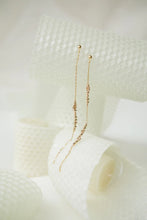 Load image into Gallery viewer, Abacus Row Iota Earrings