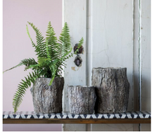 Load image into Gallery viewer, Faux Bois Log Planter