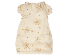 Load image into Gallery viewer, Maileg Nightgown Big Sister, Mouse