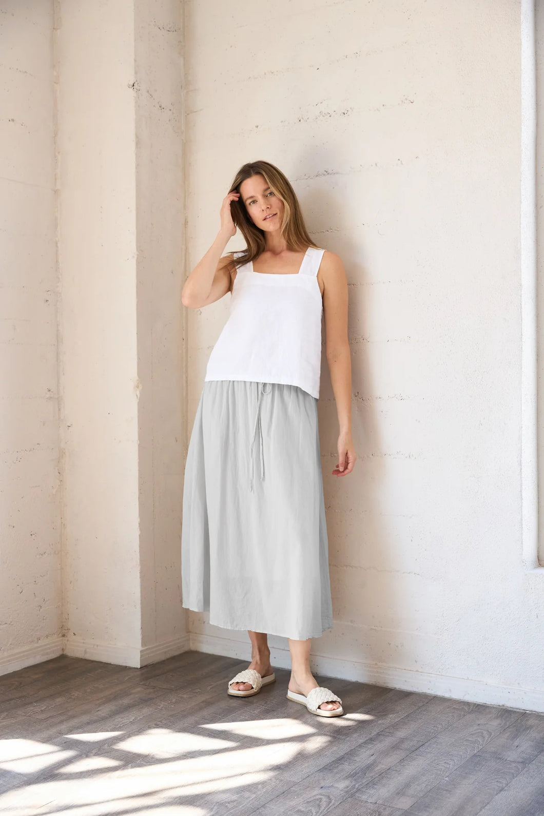 It Is Well L.A. Everyday Skirt - Slate Gray