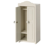 Load image into Gallery viewer, Maileg Wooden Closet, Mouse
