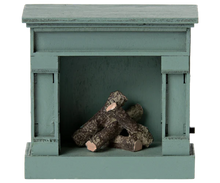 Load image into Gallery viewer, Maileg Fireplace - Vintage Blue Mouse
