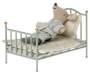 Maileg - Vintage Bed, Mouse - Mint