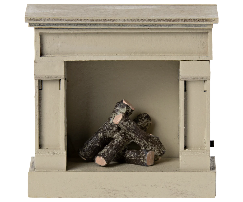 Maileg Fireplace - Mouse - Off White