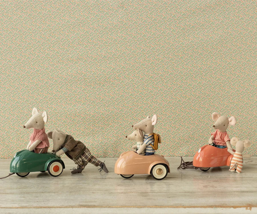 Maileg Car Mouse - Dark Green