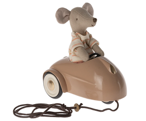 Maileg Car Mouse - Dark Powder