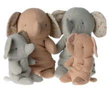 Load image into Gallery viewer, Maileg - Elephant, Medium - Grey
