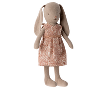 Load image into Gallery viewer, Maileg Bunny Size 1  - Classic Flower Dress
