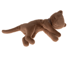 Load image into Gallery viewer, Maileg Plush Kitten, Medium - Nougat
